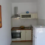 Bella Vista Apartment *