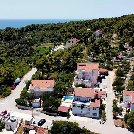 Bella Vista Lumbarda