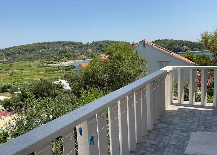 Bella Vista * Lumbarda